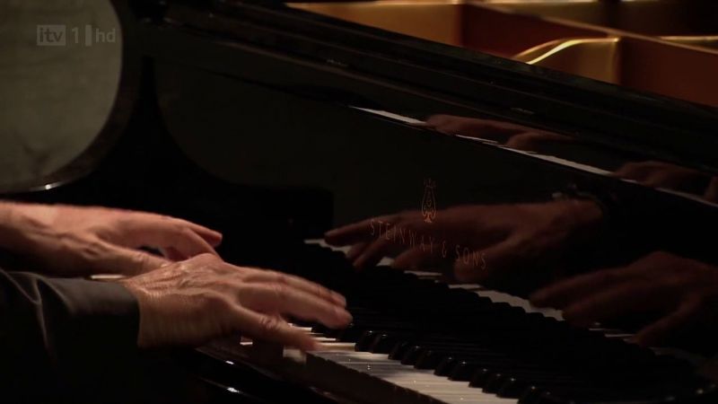 Hugh Laurie - Down by the River -00516