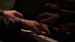 Hugh Laurie - Down by the River -00520