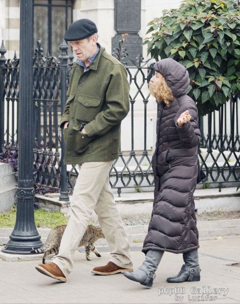 Hugh Laurie - Visits Eva Perons Grave with a Guide - Buenos Aires - June 2012