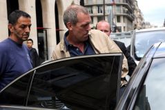 Hugh Laurie & Jo Green - Shopping in Paris - July 2012