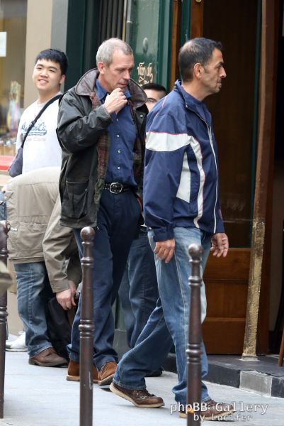 Hugh Laurie & Jo Green - Shopping in Paris - July 2012