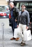 Hugh Laurie & Jo Green - Shopping in Paris - July 2012
