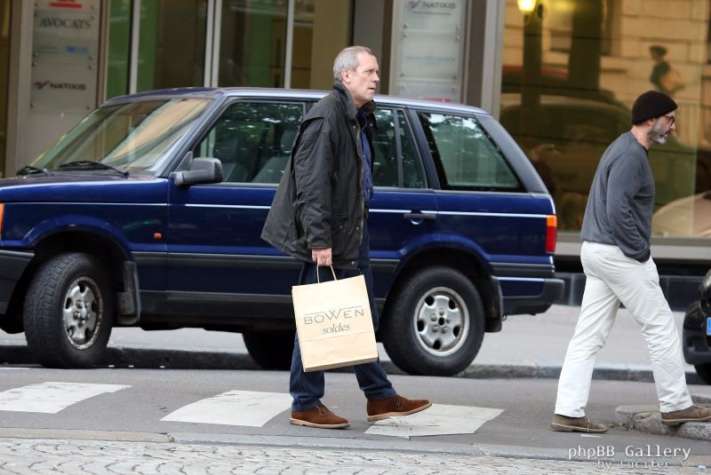 Hugh Laurie & Jo Green - Shopping in Paris - July 2012