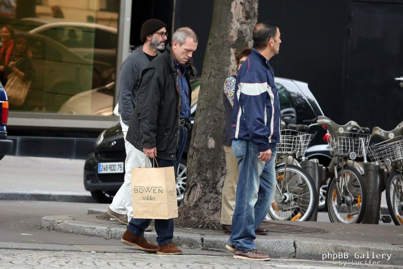 Hugh Laurie & Jo Green - Shopping in Paris - July 2012