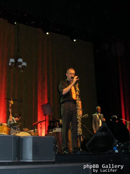 Hugh Laurie - Concert - Berlin - July 2012 - mj1985