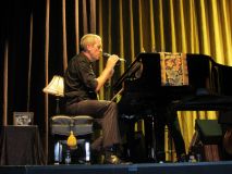 Hugh Laurie - Concert - Berlin - July 2012 - mj1985