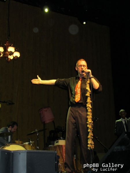 Hugh Laurie - Concert - Berlin - July 2012 - mj1985