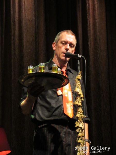 Hugh Laurie - Concert - Berlin - July 2012 - mj1985