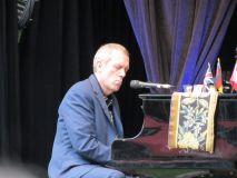 Hugh Laurie - Concert - Hamburg - July 2012 - mj1985