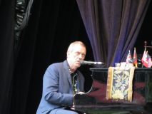 Hugh Laurie - Concert - Hamburg - July 2012 - mj1985