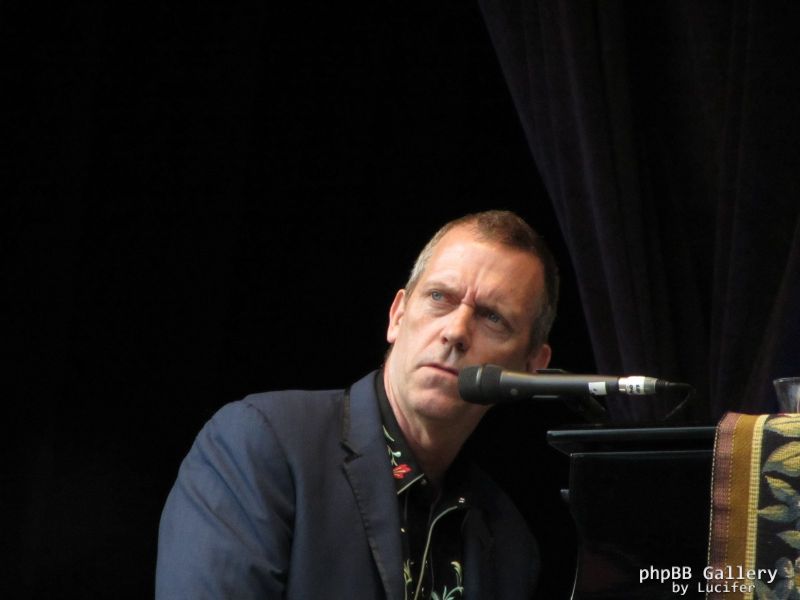 Hugh Laurie - Concert - Hamburg - July 2012 - mj1985