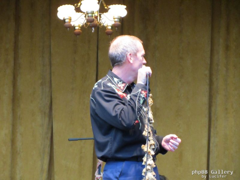 Hugh Laurie - Concert - Hamburg - July 2012 - mj1985