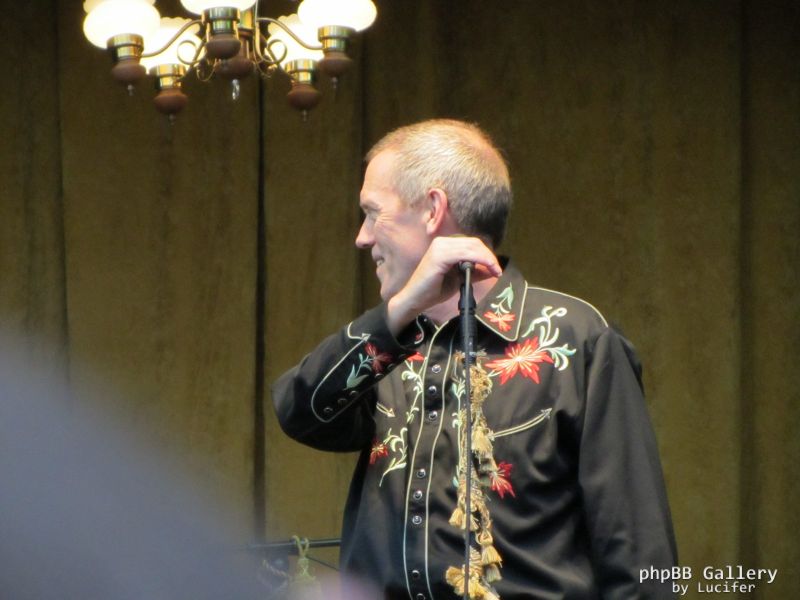 Hugh Laurie - Concert - Hamburg - July 2012 - mj1985