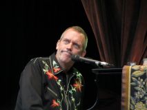 Hugh Laurie - Concert - Hamburg - July 2012 - mj1985