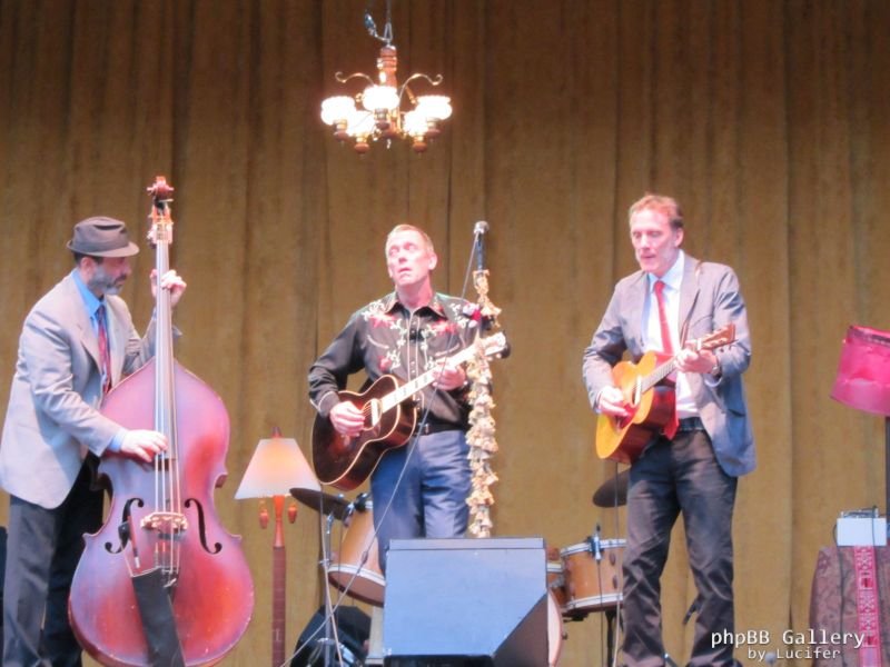 Hugh Laurie - Concert - Hamburg - July 2012 - mj1985