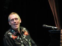 Hugh Laurie - Concert - Hamburg - July 2012 - mj1985