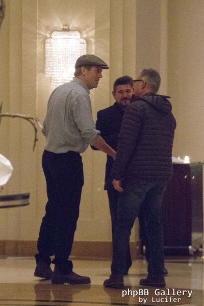 Hugh Laurie - Arriving at his Hotel, Valencia, Spain, 20. Januar 2014