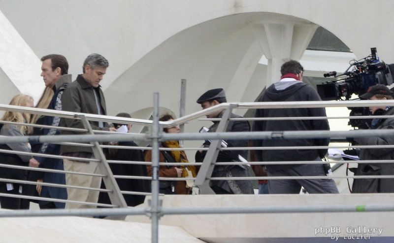 Hugh Laurie & George Clooney at the set of Tomorrowland, January 21st 2014