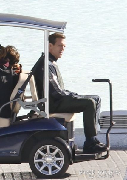 Hugh Laurie & George Clooney at the set of Tomorrowland, January 21st 2014