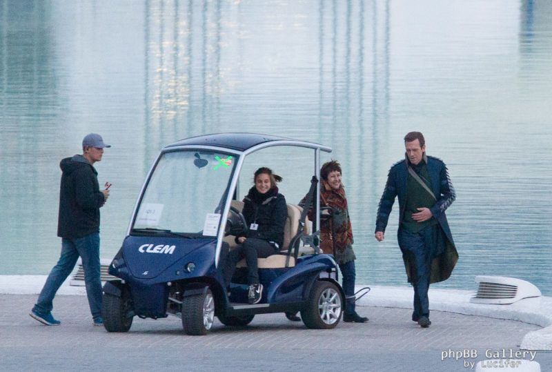 Hugh Laurie & George Clooney at the set of Tomorrowland, January 21st 2014