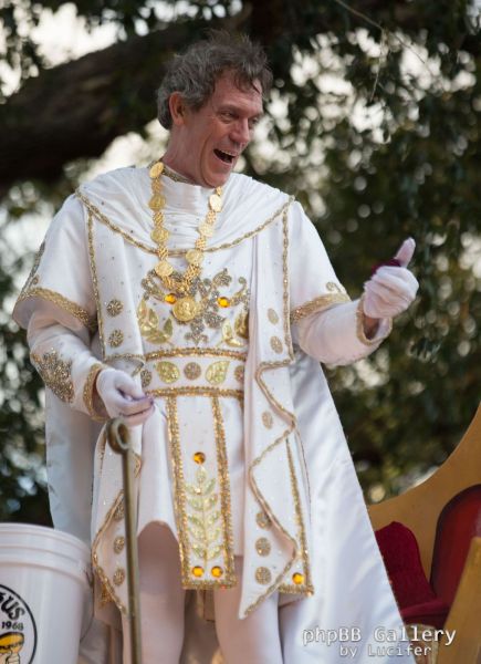 Hugh Laurie - New Orleans - Mardi Gras Parade 2014