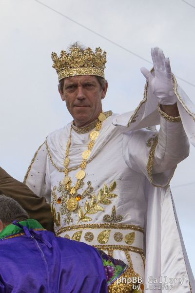 Hugh Laurie - New Orleans - Mardi Gras Parade 2014
