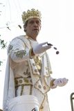Hugh Laurie - New Orleans - Mardi Gras Parade 2014