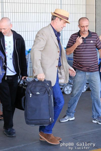 Hugh Laurie and the Copper Bottom Band - Arriving in Rio 2014