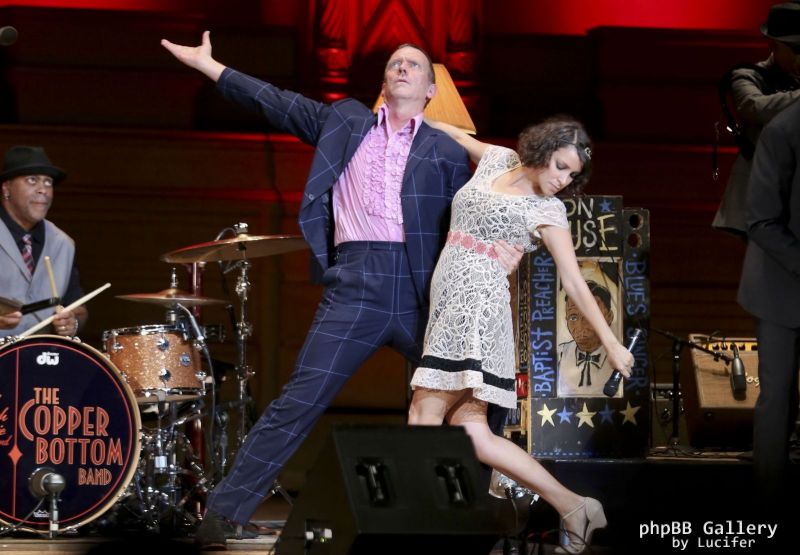 Hugh Laurie and the Copper Bottom Band - perform in Vancouver Canada May 2014