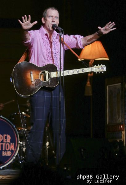 Hugh Laurie and the Copper Bottom Band - perform in Vancouver Canada May 2014