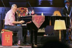 Hugh Laurie and the Copper Bottom Band - perform in Vancouver Canada May 2014