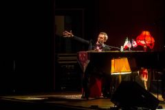 Hugh Laurie & The Copper Bottom Band perform in Milan 2014