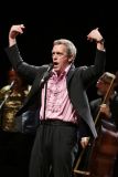 Hugh Laurie & The Copper Bottom Band perform in Milan 2014