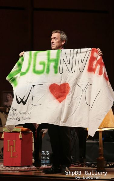 Hugh Laurie & The Copper Bottom Band perform in Milan 2014