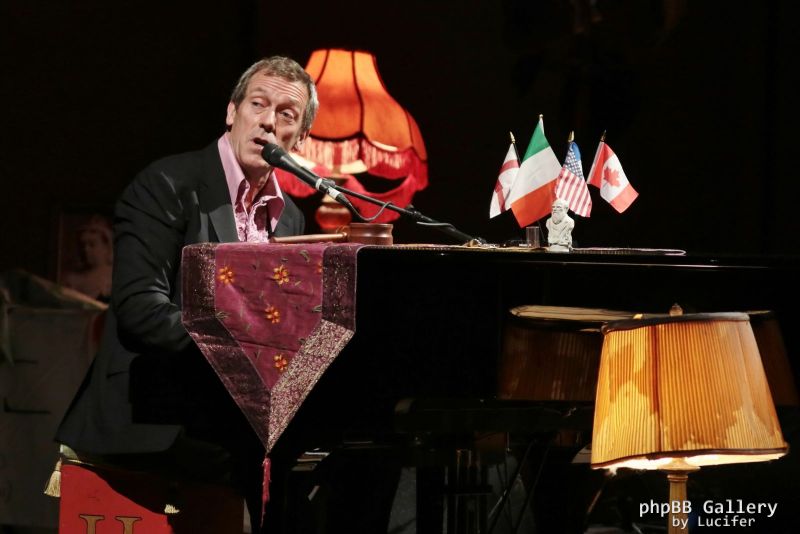 Hugh Laurie & The Copper Bottom Band perform in Milan 2014