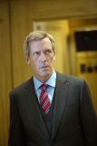 Hugh Laurie - Veep - 4x05 - Convention