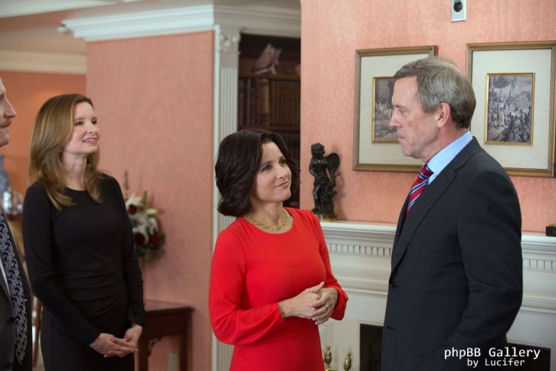 Hugh Laurie - Veep - 4x05 - Convention