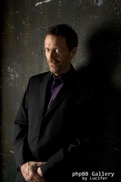 Hugh Laurie - TV Guide Feb 2008 Photoshooting