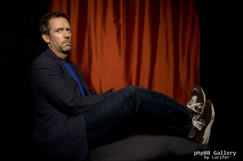 Hugh Laurie - TV Guide Feb 2008 Photoshooting