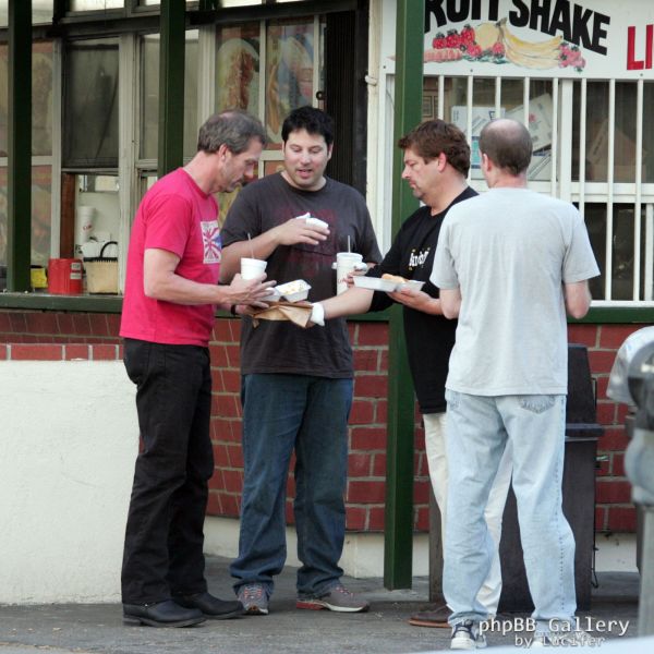 Hugh Laurie - Lunch with Greg Grunberg - 25. November 2006