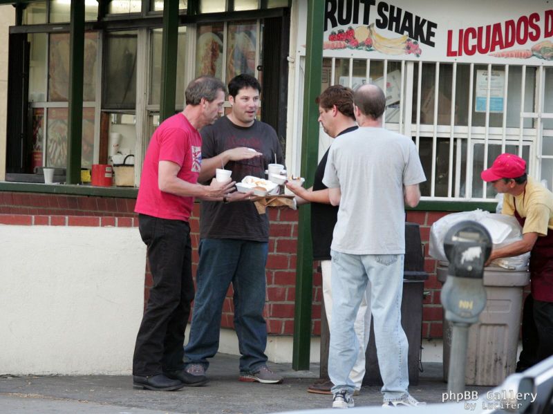 Hugh Laurie - Lunch with Greg Grunberg - 25. November 2006