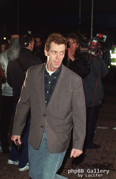 Hugh Laurie - Brit Awards 1998