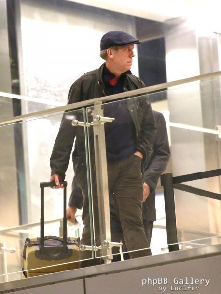 Hugh Laurie - Leaving LAX, January 18th, 2016
