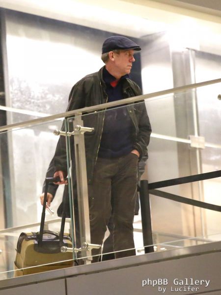 Hugh Laurie - Leaving LAX, January 18th, 2016