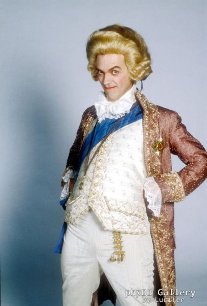 Hugh Laurie - Blackadder promotional photo