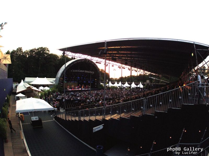 Hugh Laurie - Sunset Festival Zurich 2013