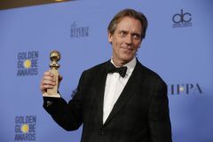 Hugh Laurie - 74th Annual Golden Globe Awards - Press Room