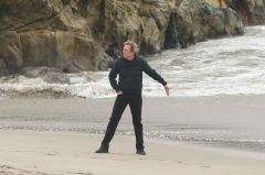 Hugh Laurie - Filming Chance Season 2 in Malibu