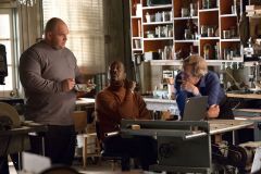 Hugh Laurie - Chance - 1x09 - 'Camera Obscura'