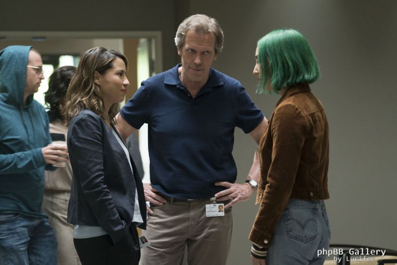 Hugh Laurie - Chance - 2x01 - 'Multitiaxal System'